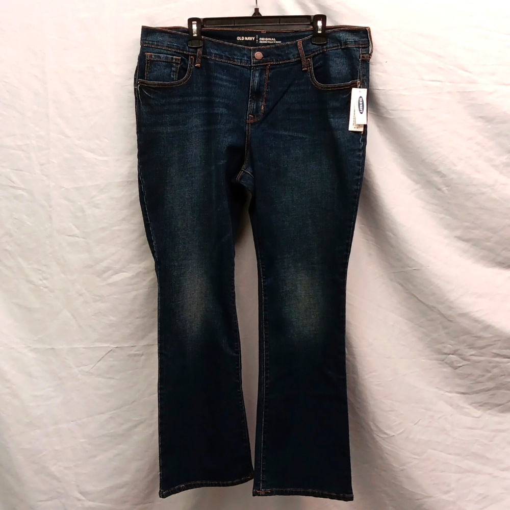 Old Navy Original Mid Rise Boot Cut Jeans 16 petite NWT